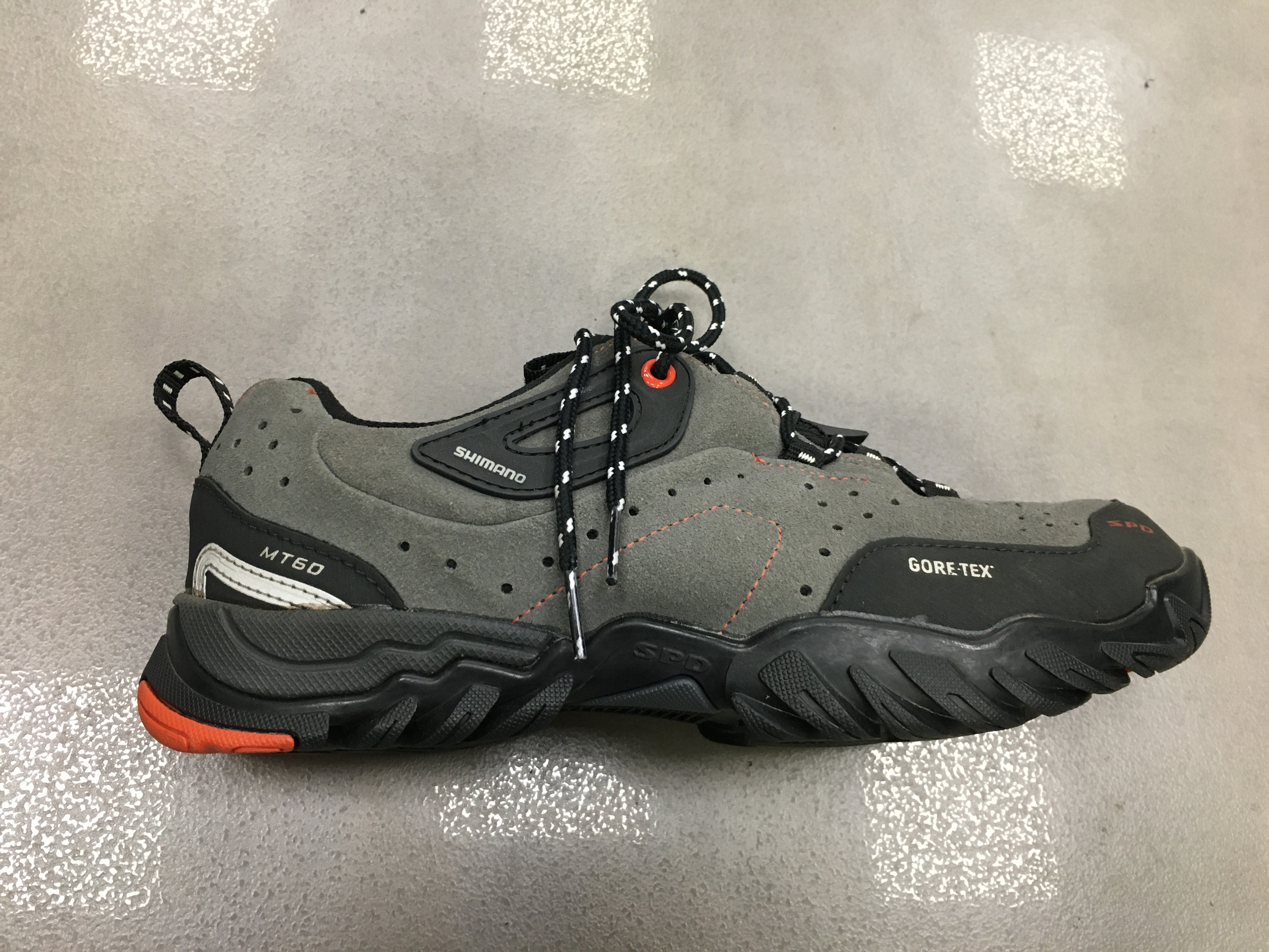 Sleva 50% Cyklo boty Shimano vel. 41 GORE-TEX 