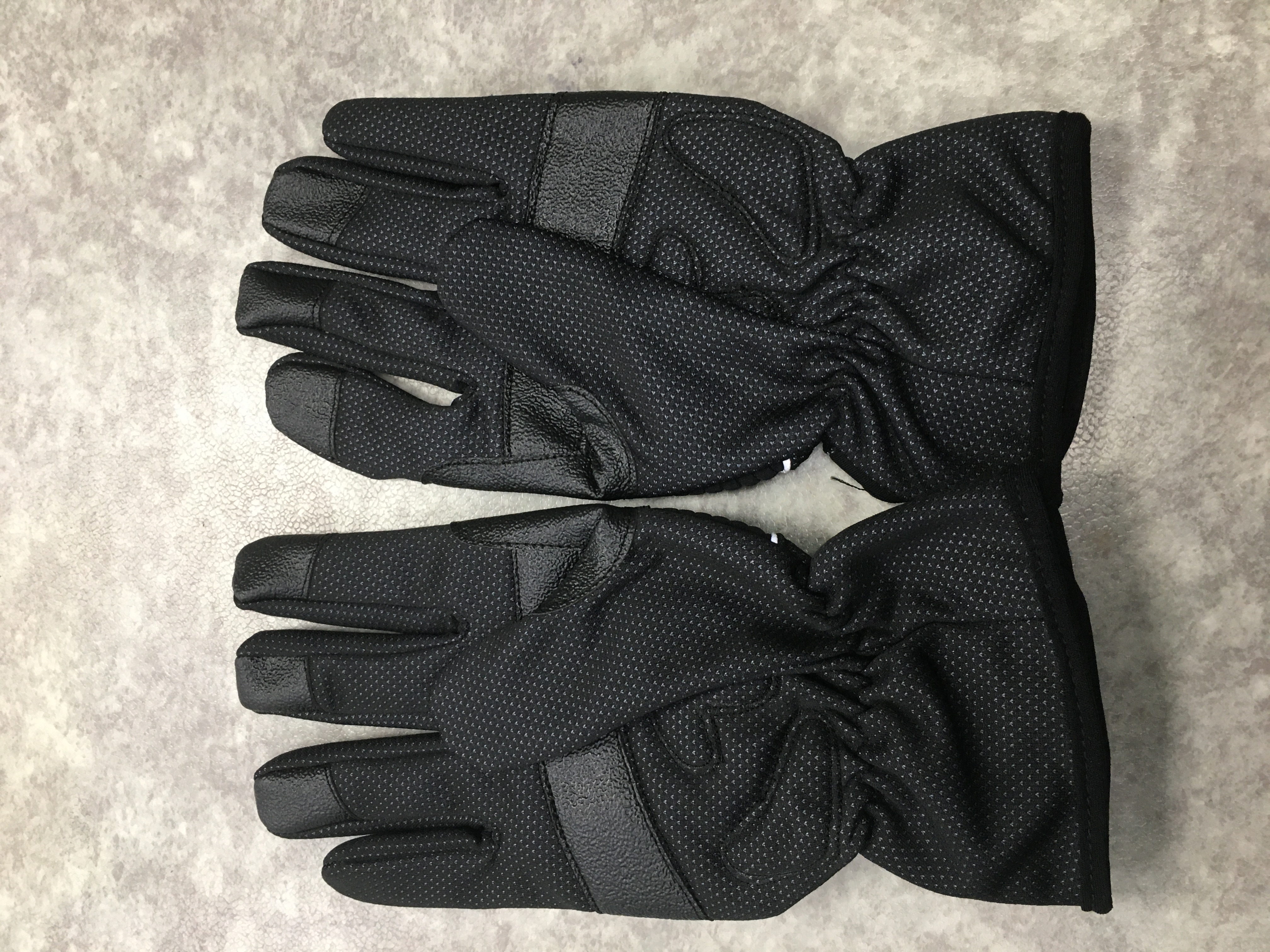Rukavice zimní  WIND STOPPER